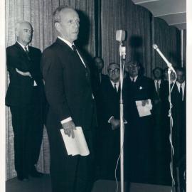 Staff - Dr Coombs retires - 22 July 1968