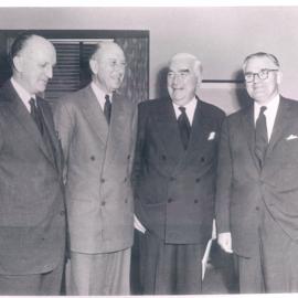 Bank's functions, activities, incidents, etc - Visitors to Bank - Head Office cnr. Pitt Street and Martin Place - Rt Hon. R.G. Menzies, Prime Minister of Australia - 25 May 1959