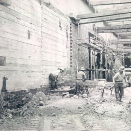 Melbourne Project - December 1961-September 1966 - Workmen at eastern wall of building site - 12 November 1962
