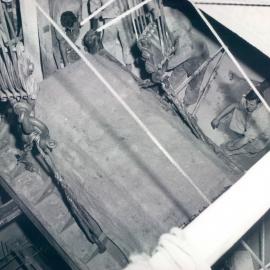 New Head Office Building - June 1960-January 1963 - Delivering strongroom doors - Weekend 6-7 October 1962