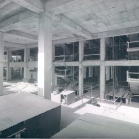New Head Office Building - June 1960-January 1963 - Macquarie Street end of Banking Chamber and main lift foyer, ground floor - 29 June 1962