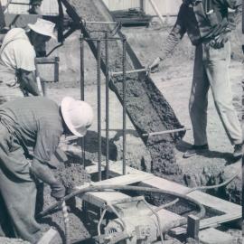 Premises - Branches - Canberra - RBA - Pouring Concrete In Column 27 - October 1963