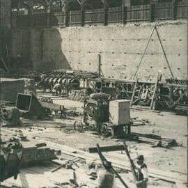 Premises - Government Savings Bank of NSW - Head Office 48-50 Martin Place - Construction - (view 2) - 20 April 1925