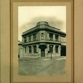 Premises - Government Savings Bank of NSW - Branches - Bathurst - (view 3) - c.1921