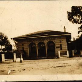 Premises - Government Savings Bank of NSW - Branches - Wellington - (view 1) - 1928